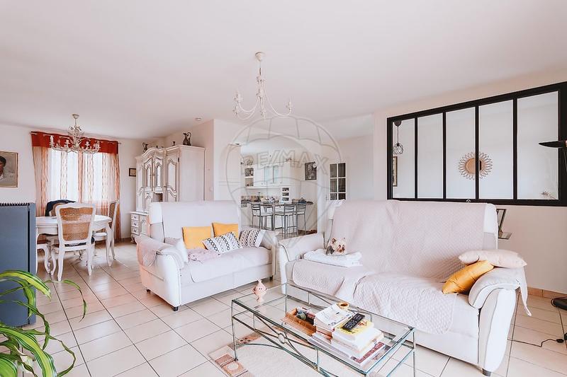 Maison - 118 m² - 5 pièces