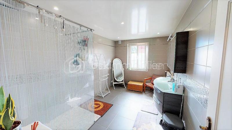 Longère - 310 m² - 10 pièces