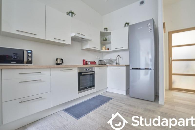 Chambre - 12 m² - 1 pièce