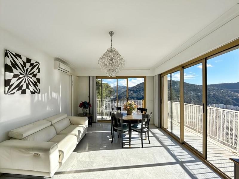 Appartement - 77 m² - 3 pièces