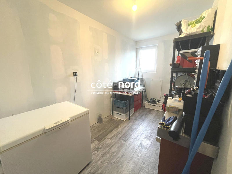 Maison - 208 m² - 7 pièces