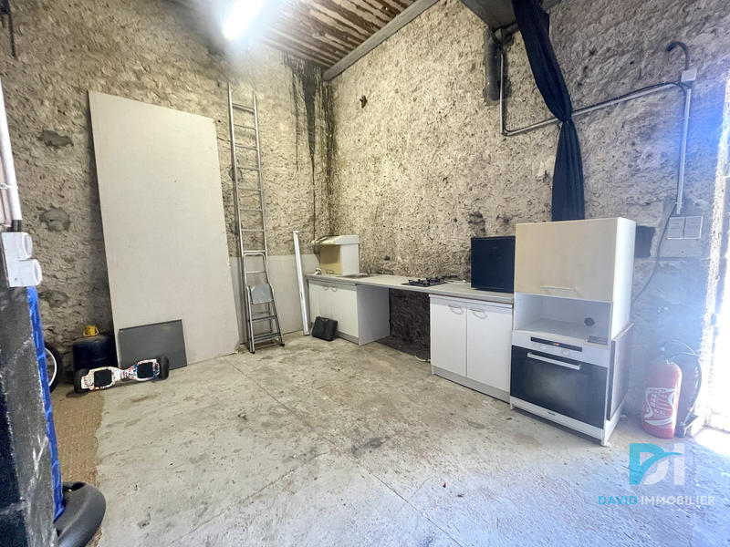 Maison - 242 m² - 5 pièces