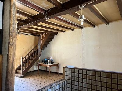 Maison - 101 m² - 6 pièces