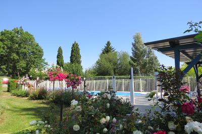 Propriété - 162 m² - 8 pièces