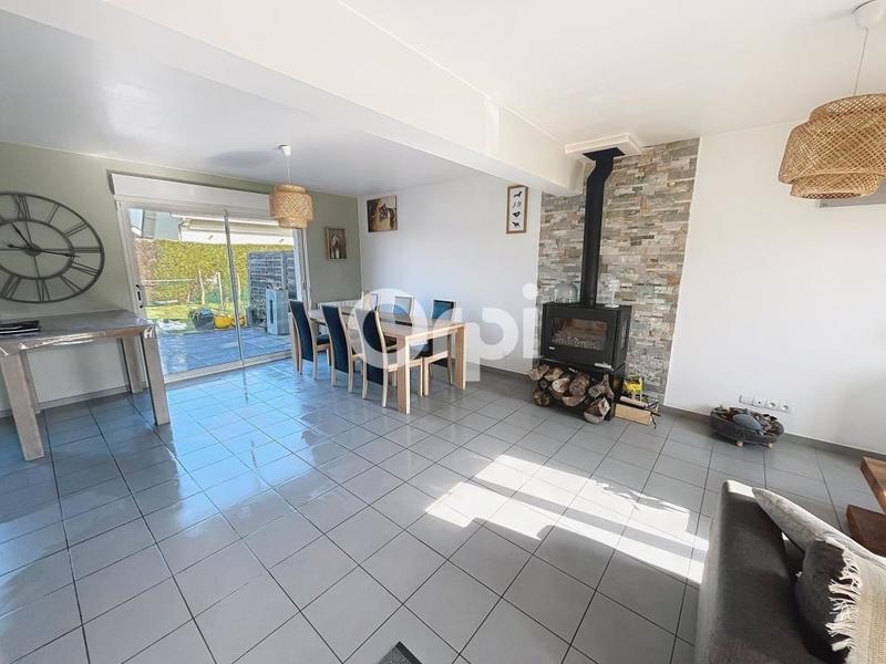 Maison - 80 m² - 4 pièces