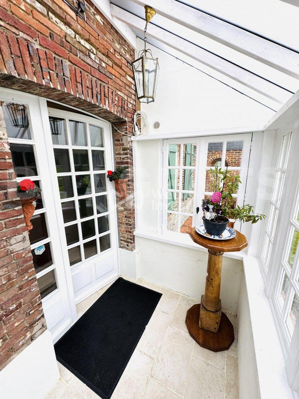 Maison - 264 m² - 7 pièces