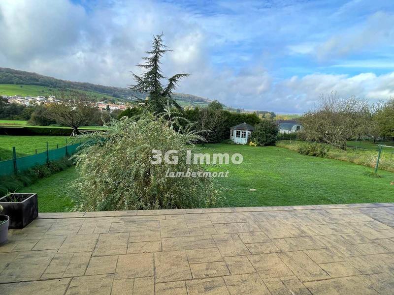 Maison - 180 m² - 6 pièces