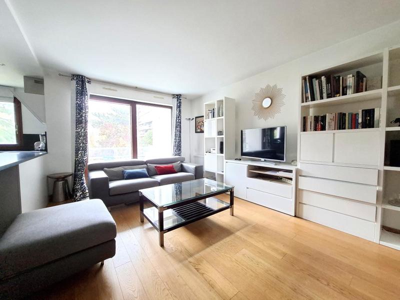 Appartement - 75 m² - 3 pièces