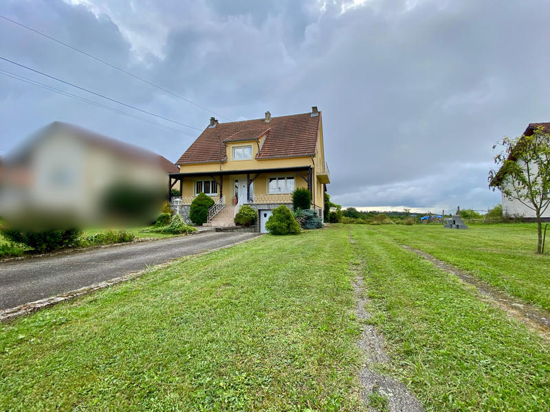 Maison - 195 m² - 8 pièces