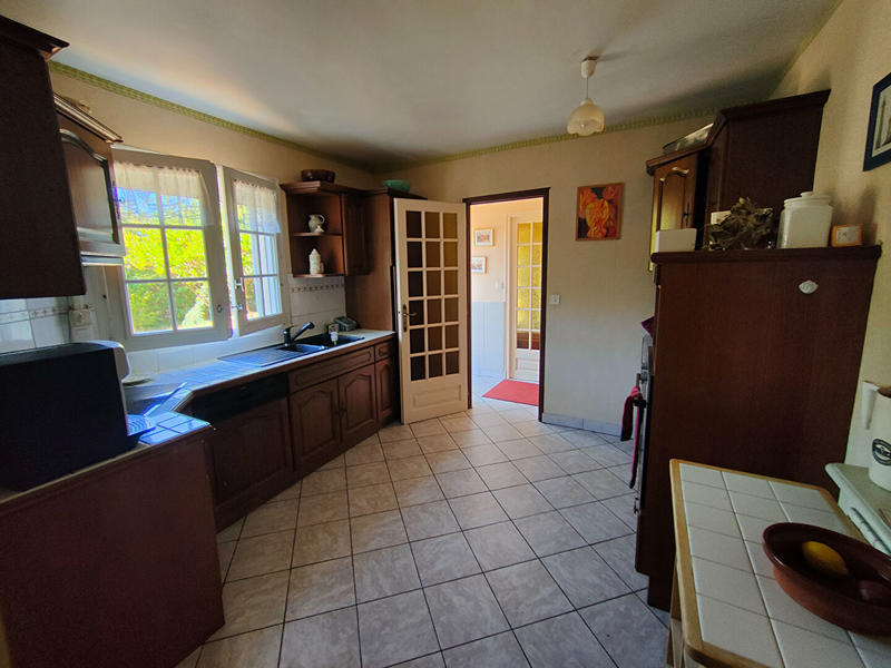 Maison - 141 m² - 7 pièces