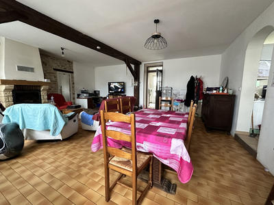 Maison - 192 m² - 5 pièces