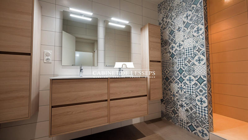 Appartement - 64 m² - 3 pièces