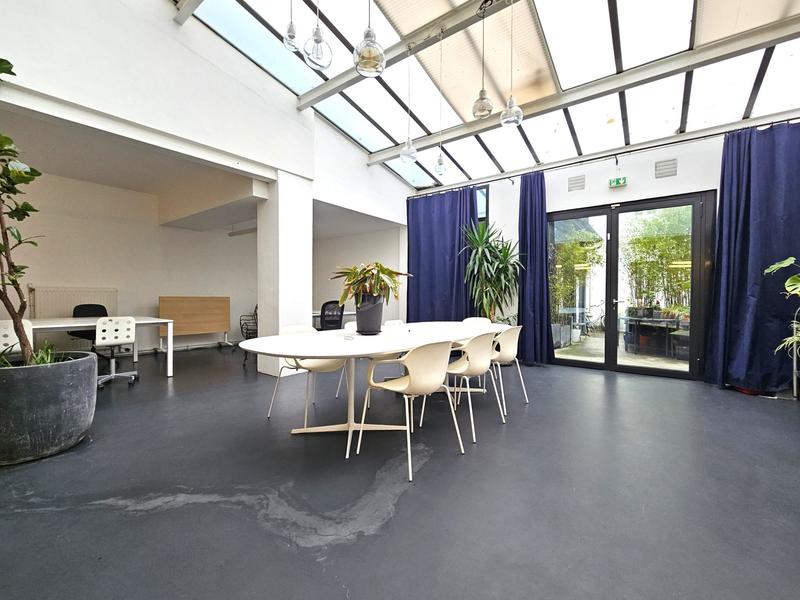 Local commercial - 122 m²