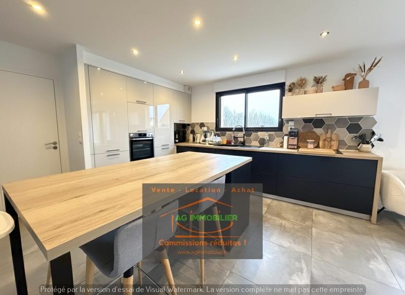 Maison - 107 m² - 5 pièces