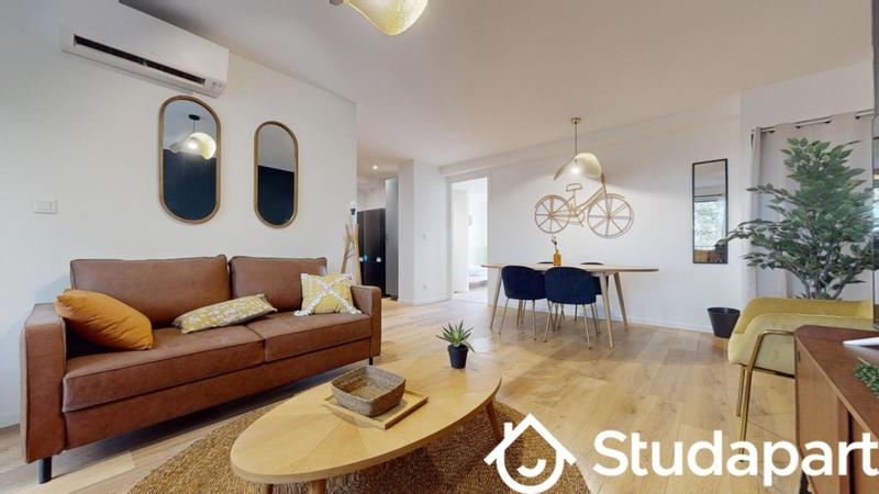 Chambre - 10 m² - 1 pièce