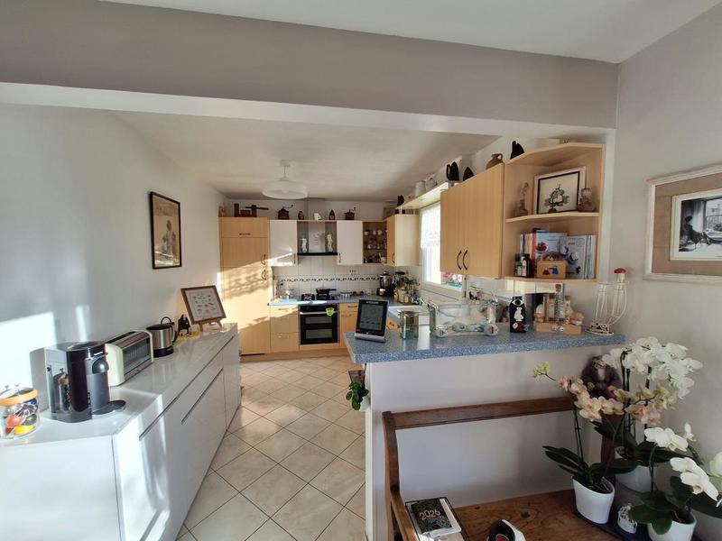 Maison - 111 m² - 4 pièces