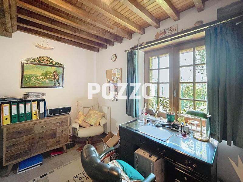 Maison - 190 m² - 8 pièces