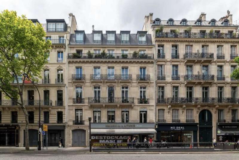 Bureau - 120 m² - 4 pièces