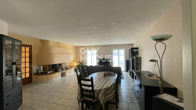 Maison - 106 m² - 5 pièces