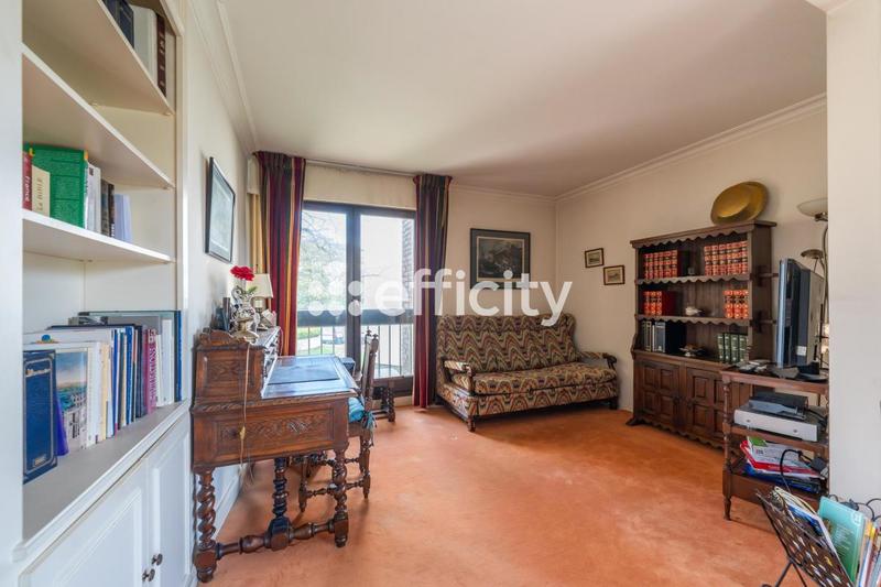 Appartement - 92 m² - 4 pièces