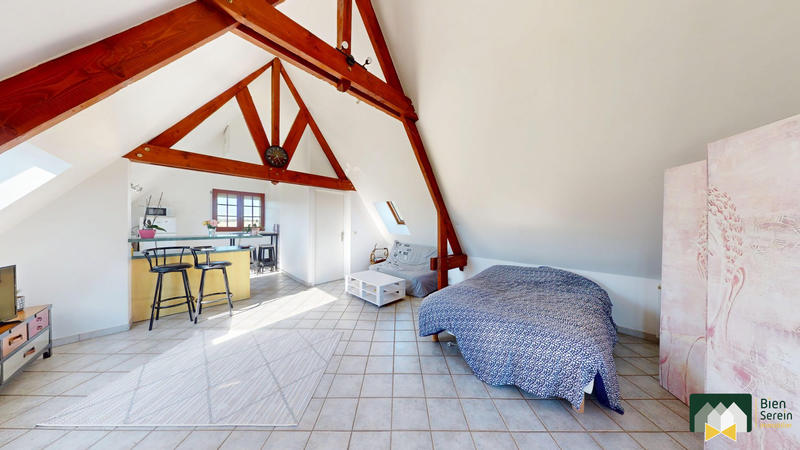 Maison - 256 m² - 10 pièces