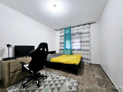 Maison - 128 m² - 4 pièces