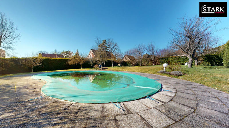 Maison ancienne - 235 m² - 8 pièces