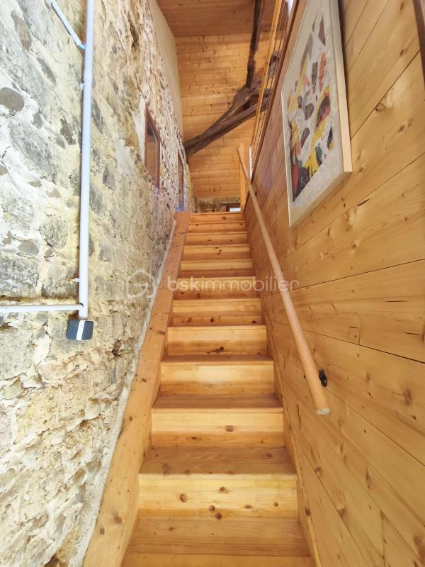 Propriété - 112 m² - 6 pièces