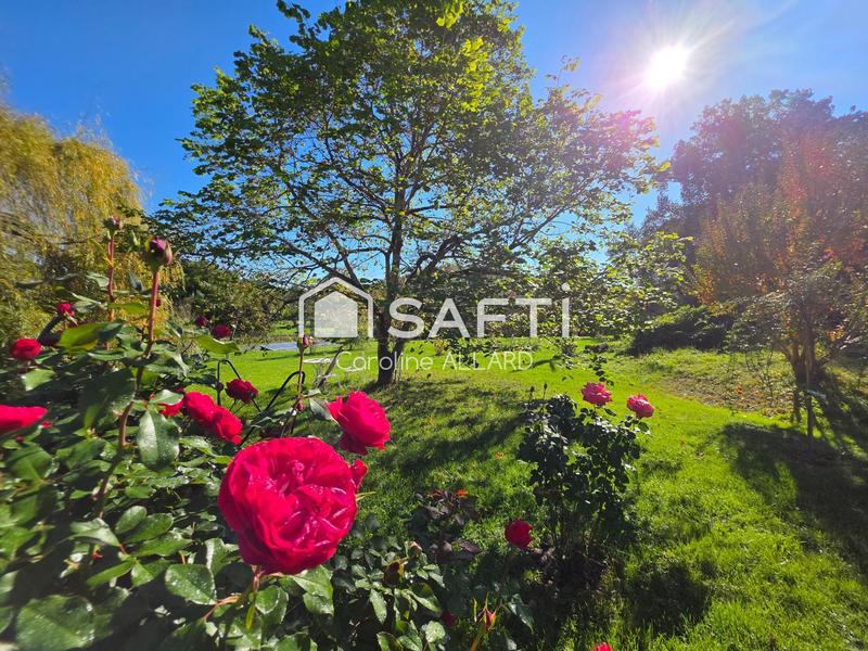 Maison - 180 m² - 5 pièces