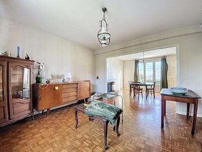 Maison - 110 m² - 6 pièces