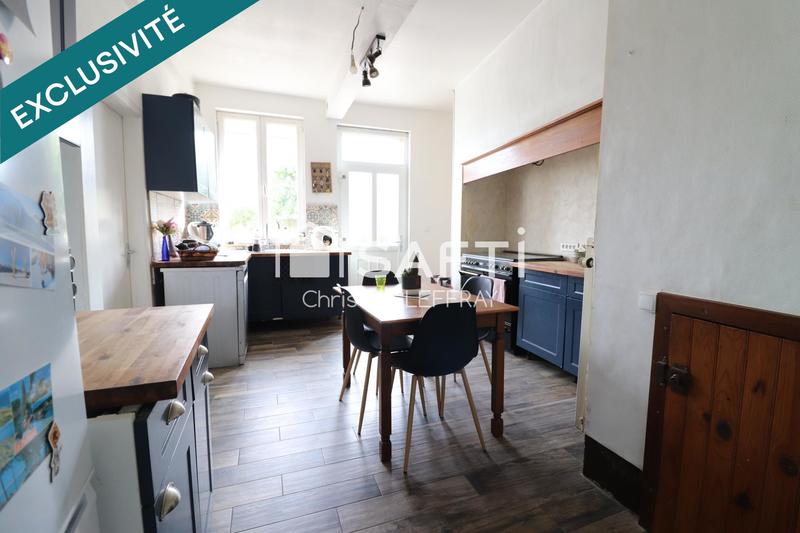 Maison - 121 m² - 4 pièces