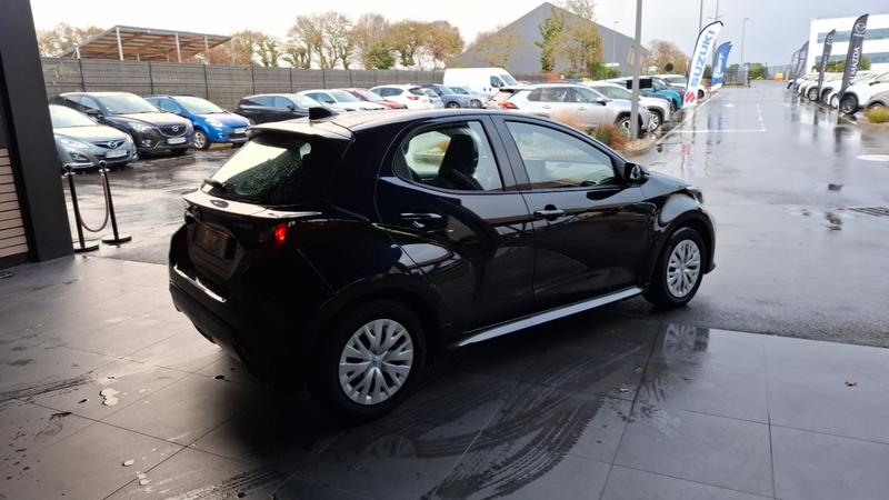 Toyota Yaris Hybride My22 116h Dynamic