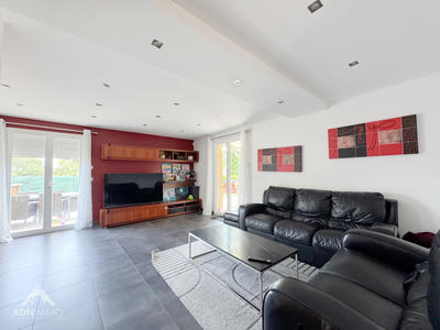 Maison - 145 m² - 4 pièces