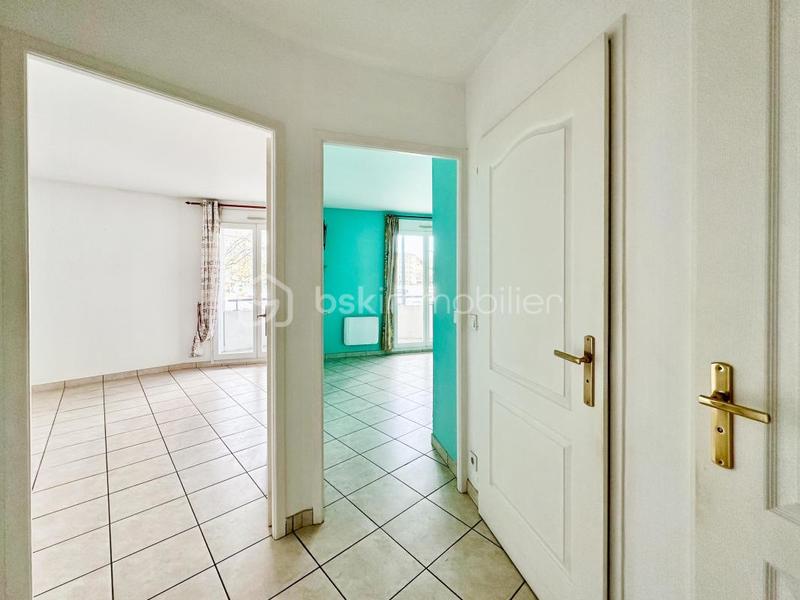 Appartement - 93 m² - 4 pièces