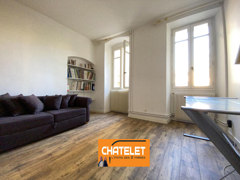 Appartement - 224 m² - 7 pièces