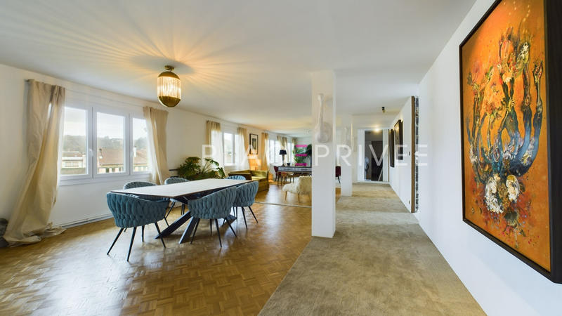 Appartement - 206 m² - 4 pièces