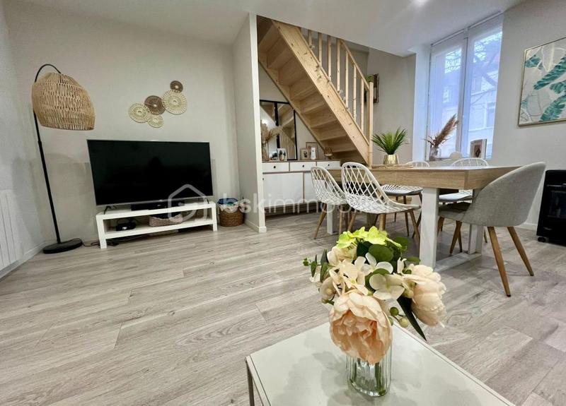 Maison de ville - 70 m² - 4 pièces