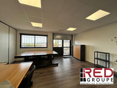 Bureau - 124 m² - 7 pièces