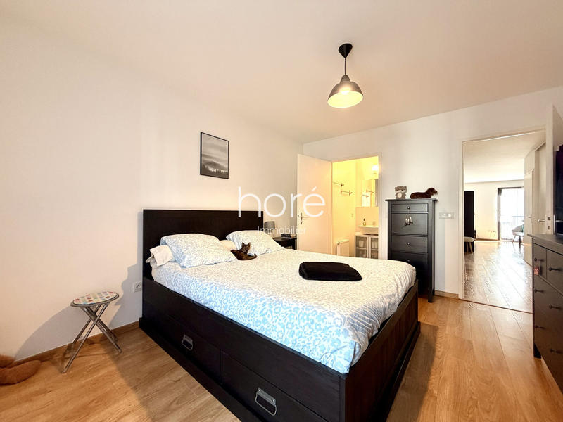 Appartement - 90 m² - 4 pièces