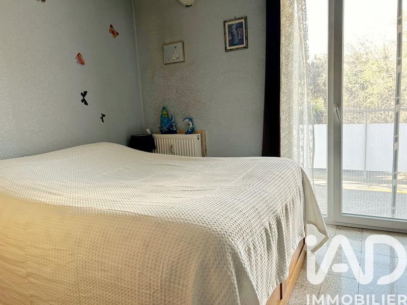 Appartement - 90 m² - 5 pièces