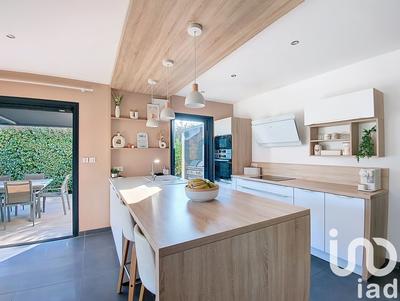 Maison - 103 m² - 4 pièces