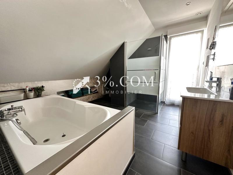 Pavillon - 152 m² - 6 pièces