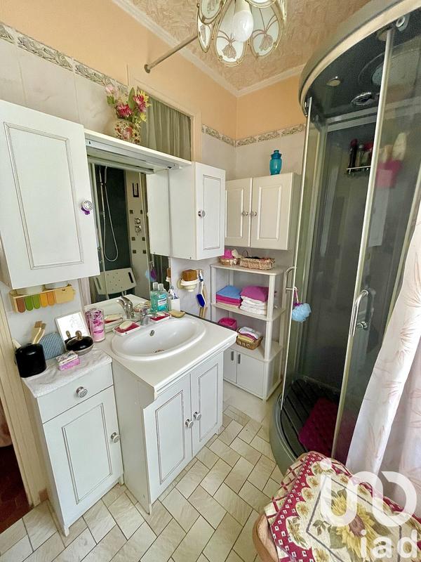 Maison - 77 m² - 5 pièces