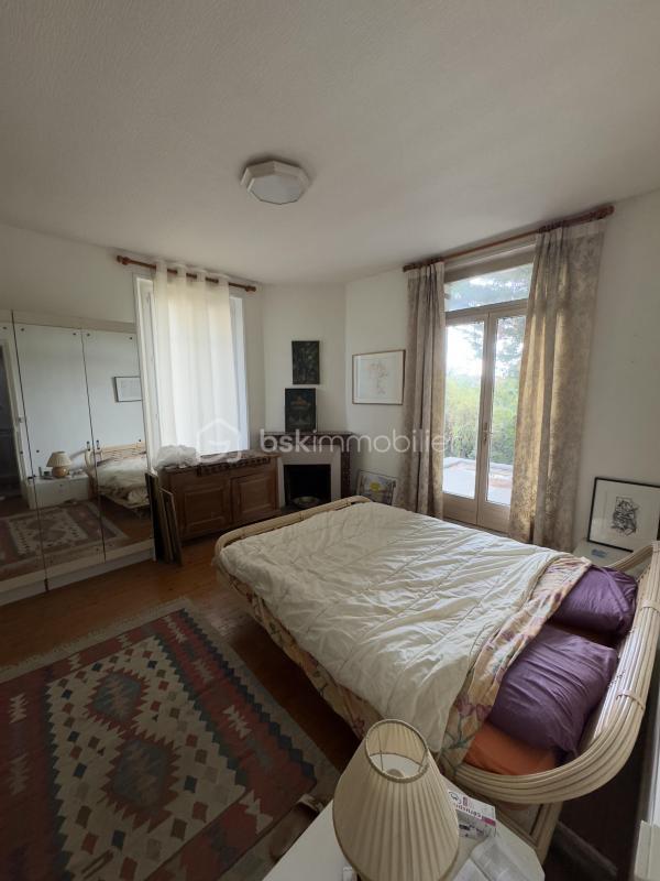 Maison de maîtres - 176 m² - 8 pièces