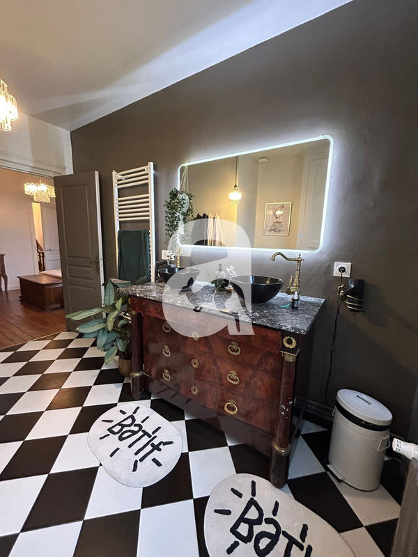 Maison ancienne - 112 m² - 4 pièces