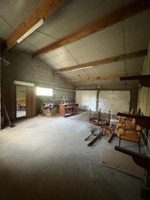 Maison - 213 m² - 5 pièces