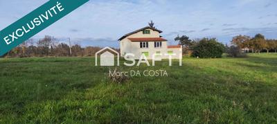 Maison - 180 m² - 7 pièces