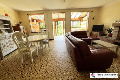 Maison - 130 m² - 9 pièces