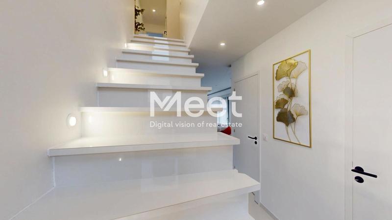 Maison - 143 m² - 6 pièces