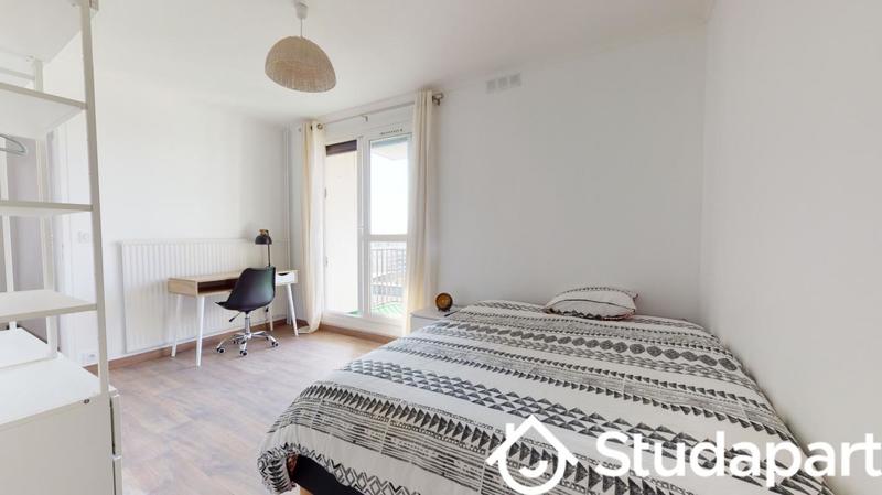 Chambre - 9 m² - 1 pièce